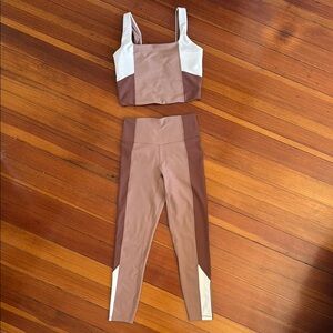 Abercrombie & Fitch YPB sculptLUX Curve Love Colorblock S/M Activewear Set